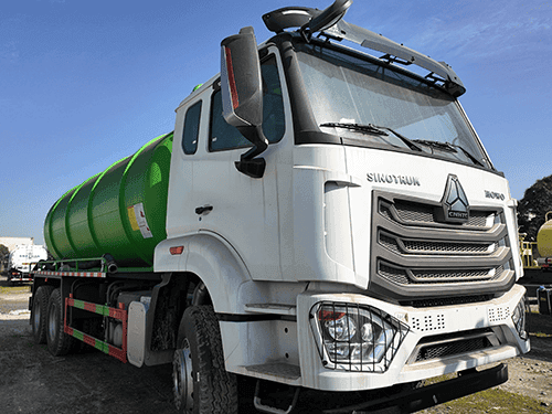 HOWO NX VACUUM TANK TRUCK FOR SEWAGE SUNCTION-2