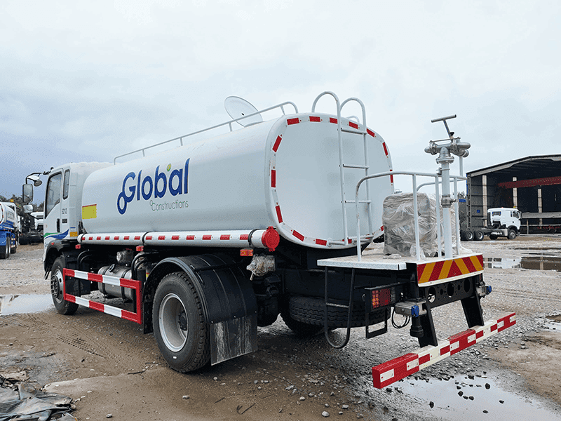 SINOTRUK HOWO 4×2 Light Truck Water Sprinkler-4
